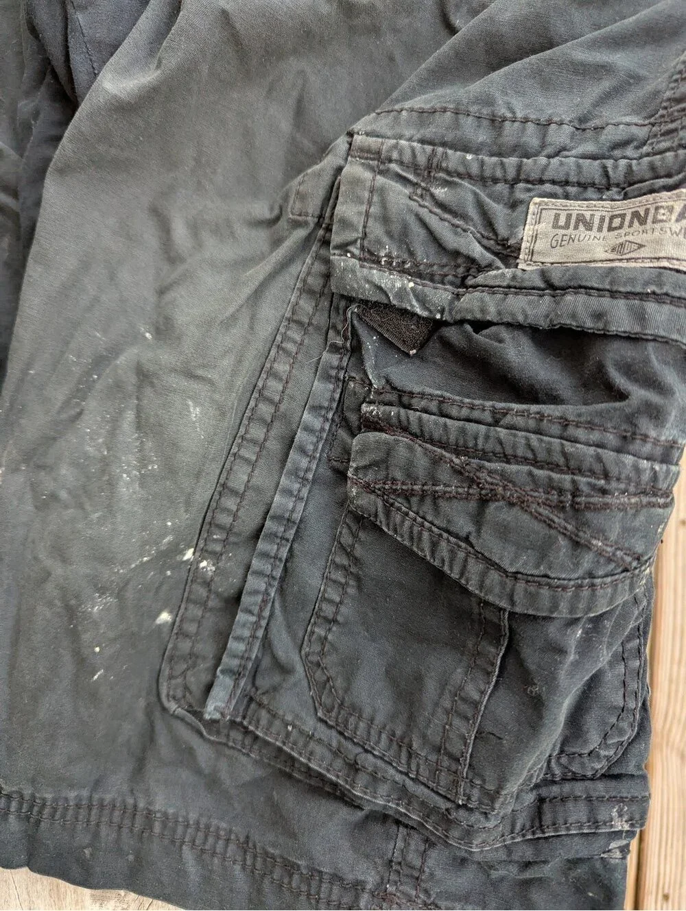 Unionbay 36 Y2K Black Distressed Paint Splatter Cargo Shorts Workwear 14 inseam